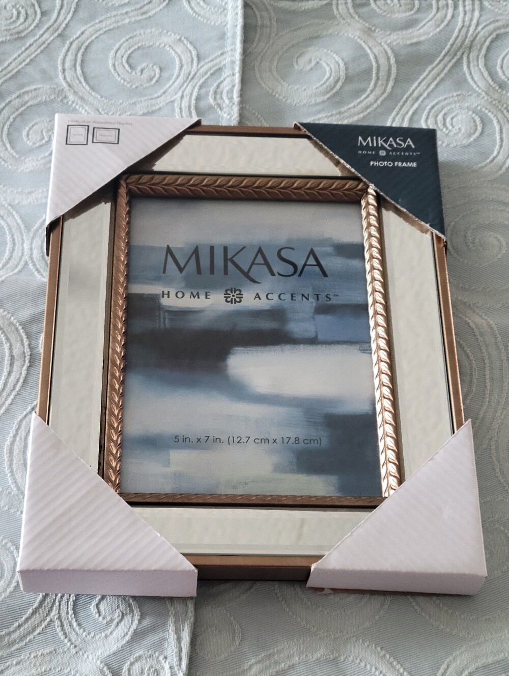 Mikasa Gold Braided Picture Frame with Mirror All Arownd.5X7